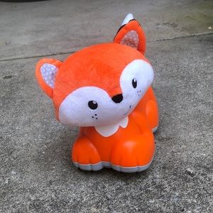 Crawl after learning fox